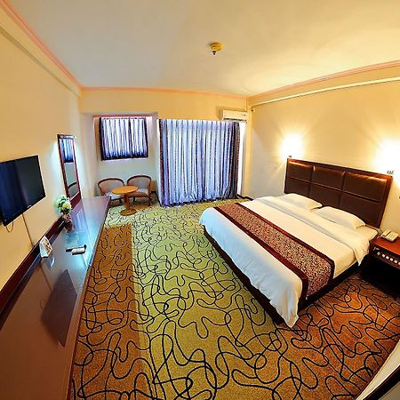 Saipan Ocean View Hotel Garapan Bagian luar foto