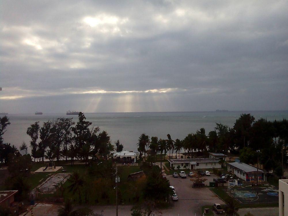 Saipan Ocean View Hotel Garapan Bagian luar foto