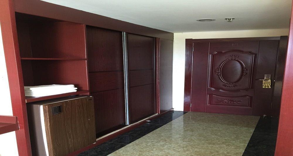 Saipan Ocean View Hotel Garapan Bagian luar foto