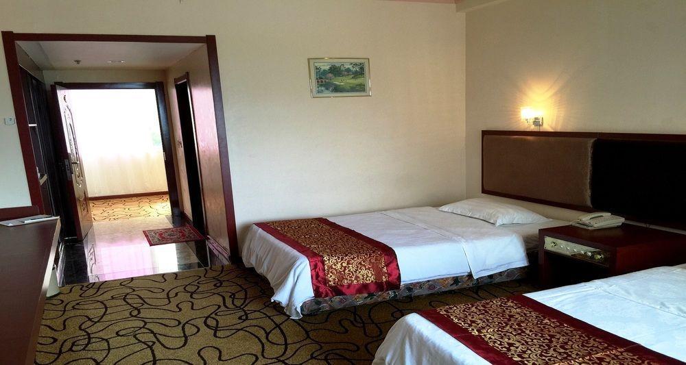 Saipan Ocean View Hotel Garapan Bagian luar foto