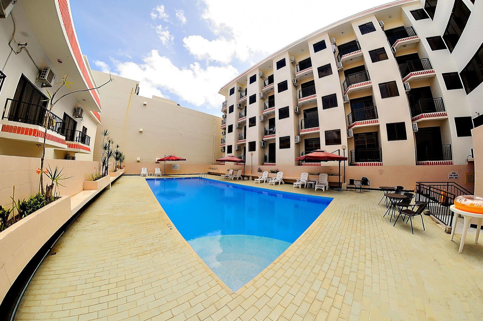 Saipan Ocean View Hotel Garapan Bagian luar foto